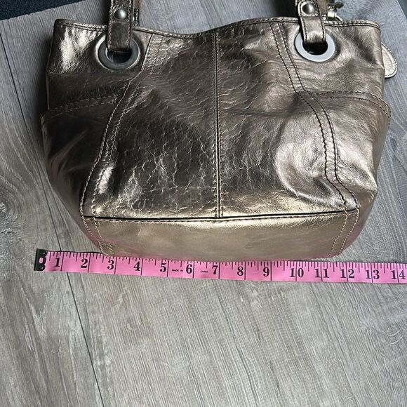 Fossil gold material bag tote purse - Picture 4 of 7